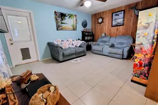 766 Cr 485A, Lake Panasoffkee, FL 33538 - Photo 27