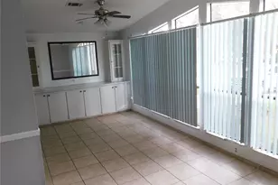 710 Harper Pl, Lady Lake, FL 32159 - Photo 13