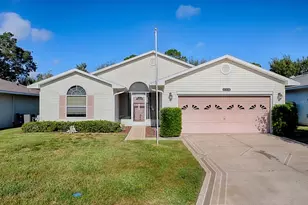 424 Ranchwood Dr, Leesburg, FL 34748 - Photo 1