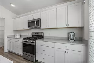 1367 Kip Ct, The Villages, FL 34762 - Photo 21