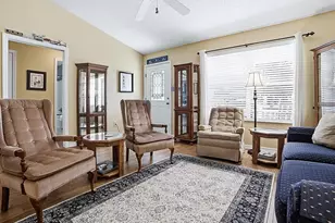 8060 SE 174th Belhaven Loop, The Villages, FL 32162 - Photo 5
