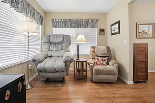8060 SE 174th Belhaven Loop, The Villages, FL 32162 - Photo 13