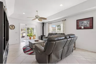 7613 SE 170th Longview Lane, The Villages, FL 32162 - Photo 9