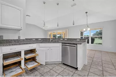 16840 SE 85th Sapelo Court, The Villages, FL 32162 - Photo 9