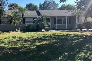 2913 Lake Louise Dr, Eustis, FL 32726 - Photo 1