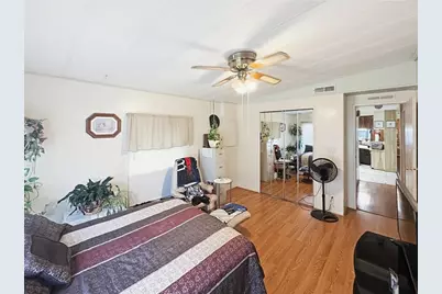 27 Robin Road, Wildwood, FL 34785 - Photo 17