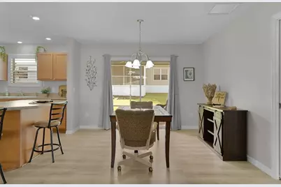 280 Knoll Place, The Villages, FL 32162 - Photo 9