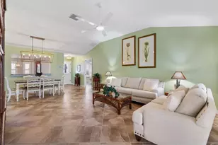 17916 SE 87th Melrose Ct, The Villages, FL 32162 - Photo 7
