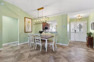 17916 SE 87th Melrose Ct, The Villages, FL 32162 - Photo 3