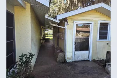 970 Cr 467, Lake Panasoffkee, FL 33538 - Photo 25