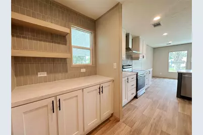 18 Robin Road, Wildwood, FL 34785 - Photo 11