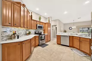 588 Bradford Loop, The Villages, FL 32163 - Photo 31