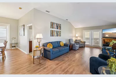 4900 Canoe Court, Tavares, FL 32778 - Photo 3