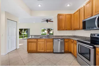 12366 NE 50th View, Oxford, FL 34484 - Photo 21