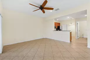12366 NE 50th View, Oxford, FL 34484 - Photo 11