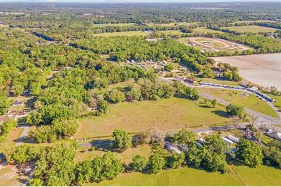 5256 S 441 Highway, Lake City, FL 32025 - Photo 13