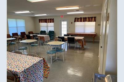 944 Strong Road, Quincy, FL 32351 - Photo 5