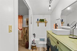 10361 NE 72nd St - Photo 11