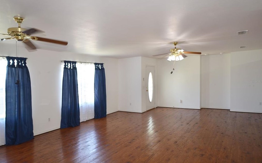 451 Rosewood Cir, Lake City FL  32025-6479 exterior