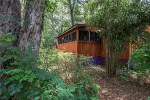 250 W West Lake Dr, Hawthorne, FL 32640 - Photo 11