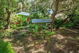 250 W West Lake Dr, Hawthorne, FL 32640 - Photo 7