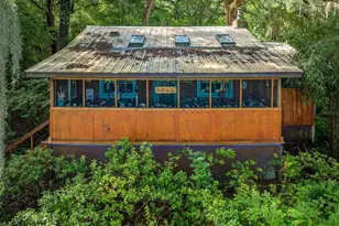 250 W West Lake Dr, Hawthorne, FL 32640 - Photo 9