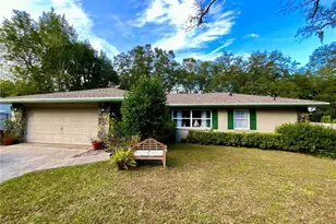 19831 SW Nightingale Dr, Dunnellon, FL 34431 - Photo 1