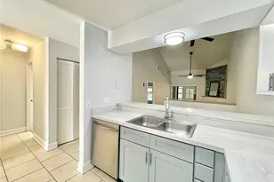 2820 NW 39th Ter, Gainesville, FL 32606 - Photo 5