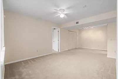 2360 SW Archer Road #607, Gainesville, FL 32608 - Photo 3