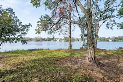 7182 E Bank Drive #7-103, Tampa, FL 33617 - Photo 15