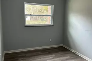 1346 NE 31st Pl, Gainesville, FL 32609 - Photo 3