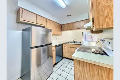 2635 SW 35th Place #1401, Gainesville, FL 32608 - Photo 5