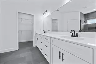 6726 SW 10th Ln, Gainesville, FL 32607 - Photo 11