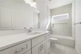 6726 SW 10th Ln, Gainesville, FL 32607 - Photo 7