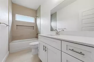6694 SW 11th Ln, Gainesville, FL 32607 - Photo 5
