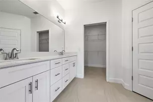 6694 SW 11th Ln, Gainesville, FL 32607 - Photo 13