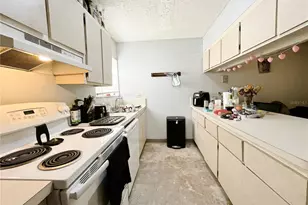 2811 SW Archer Rd, Gainesville, FL 32608 - Photo 5