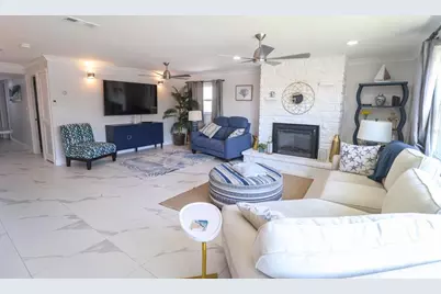 817 Blue Heron Boulevard, Ruskin, FL 33570 - Photo 47