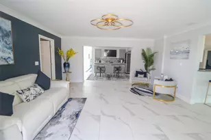 817 Blue Heron Blvd, Ruskin, FL 33570 - Photo 29