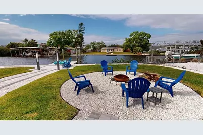 817 Blue Heron Boulevard, Ruskin, FL 33570 - Photo 5