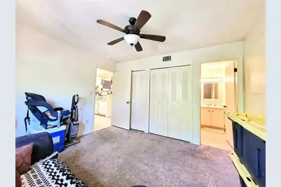 109 SE 16th Avenue #Q301, Gainesville, FL 32601 - Photo 15