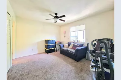 109 SE 16th Avenue #Q301, Gainesville, FL 32601 - Photo 13