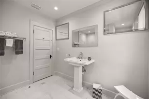 709 SW 27th St, Gainesville, FL 32607 - Photo 31