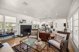 709 SW 27th St, Gainesville, FL 32607 - Photo 9