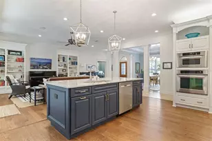 10257 SW 37th Pl, Gainesville, FL 32608 - Photo 13