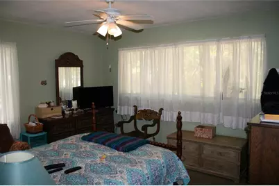 213 NW 34th Terrace, Gainesville, FL 32607 - Photo 9