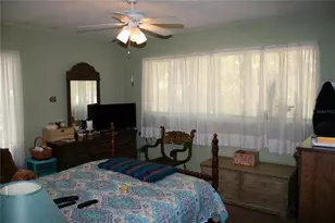 213 NW 34th Ter, Gainesville, FL 32607 - Photo 9