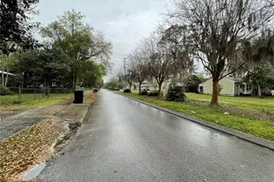 1035 NE 3rd Ave, Gainesville, FL 32601 - Photo 45