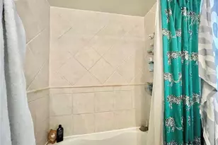 1035 NE 3rd Ave, Gainesville, FL 32601 - Photo 49