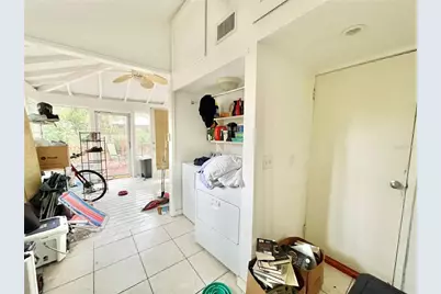 1035 NE 3rd Avenue, Gainesville, FL 32601 - Photo 9